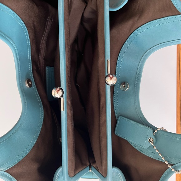 Coach Ergo Kiss Lock Teal Hobo - Picture 4 of 11